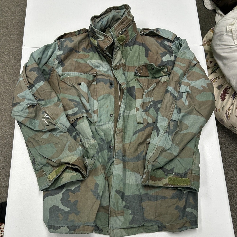Military M-65 Field Jacket Mens medium Long Camo Distressed Woodland Camouflage